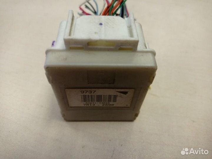 Блок реле Toyota Camry V40 2007