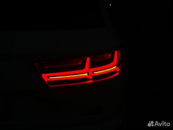 Задний правый фонарь Audi Q7 7M Оригинал