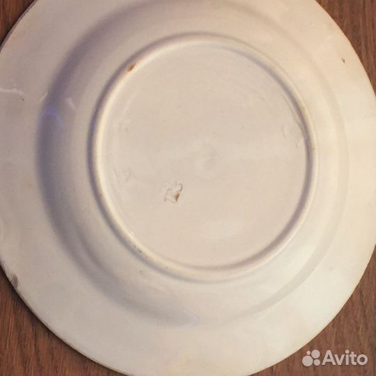 Антикварная тарелка фрукты