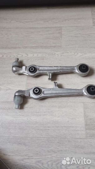 Рычаги передней подвески нижние Audi, Skoda, VW