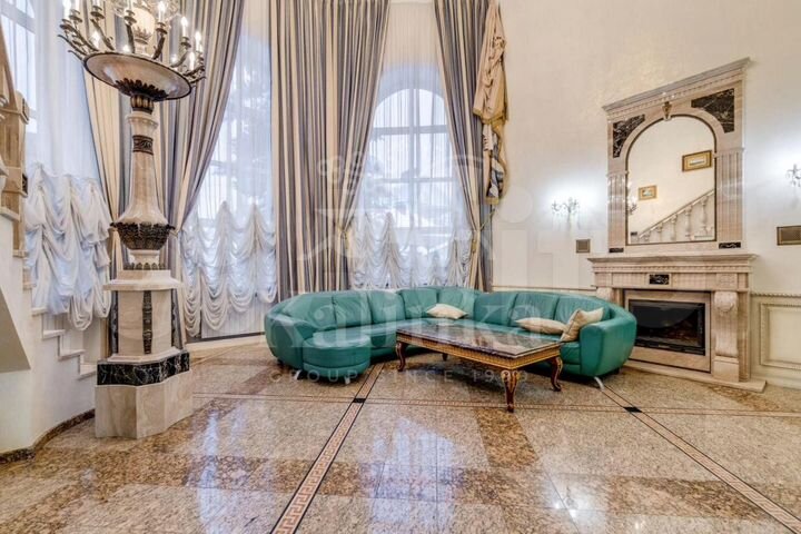 Дом 760 м² на участке 57 сот.