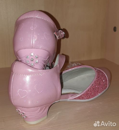 Туфли для девочки