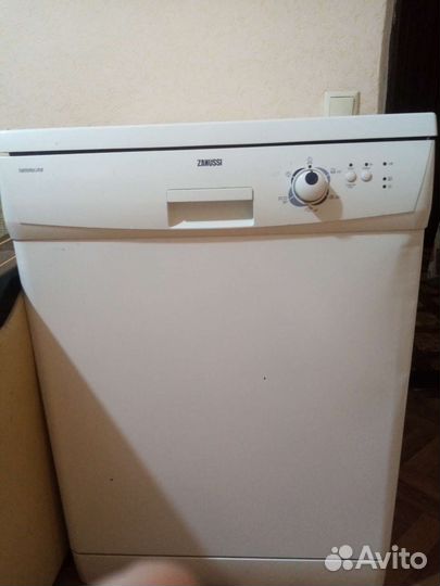 Посудомоечная машина Zanussi