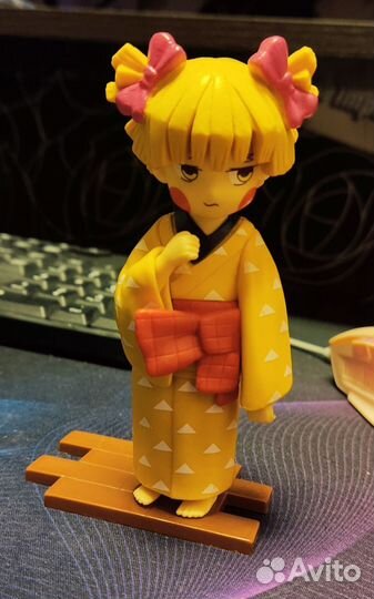 Аниме фигурка Зеницу