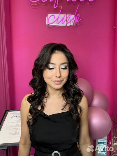 Макияж и укладка волос