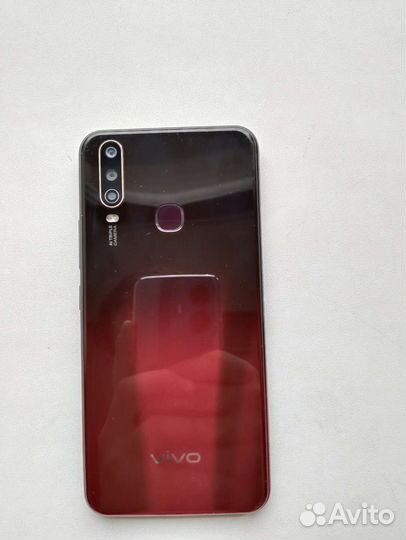 Телефон Vivo y12
