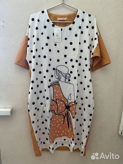 Платье женское с коротким рукавом новое 52