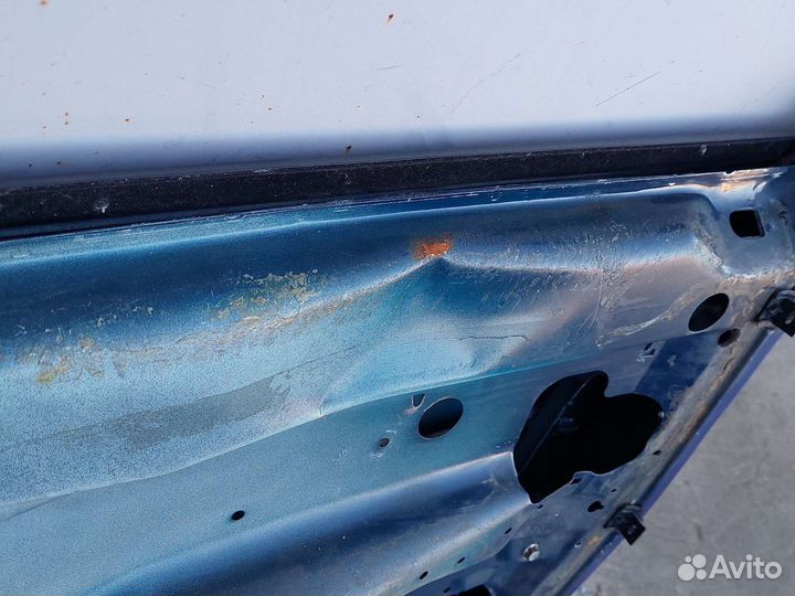 Дверь передняя правая Volkswagen Passat B3