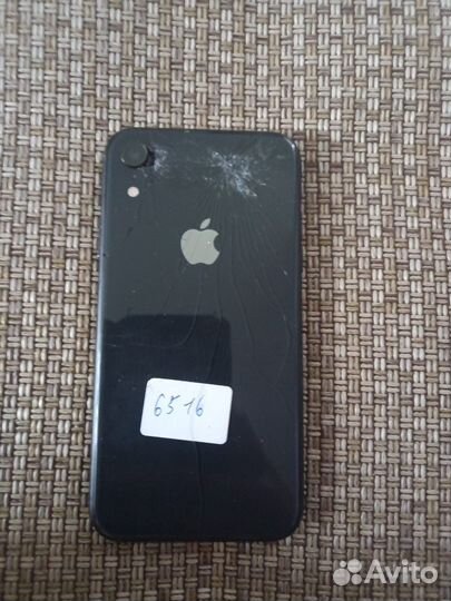 Продам айфон xr