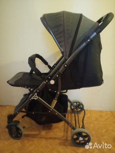 Прогулочная коляска бу
