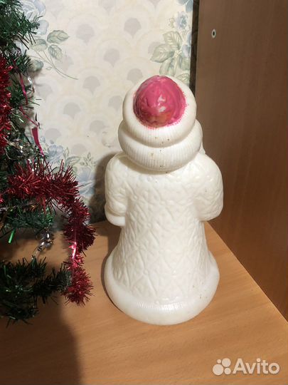 Дед Мороз под елку