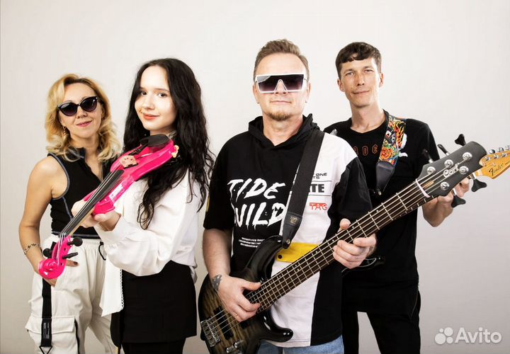 Ведущий на праздник