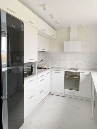 3-к. квартира, 56 м², 7/9 эт.