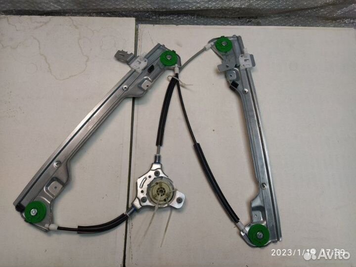 Стеклоподъемник передний левый Nissan P12 01-07