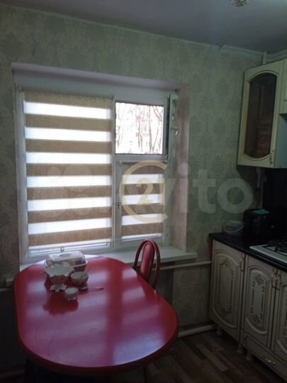 2-к. квартира, 42 м², 1/4 эт.