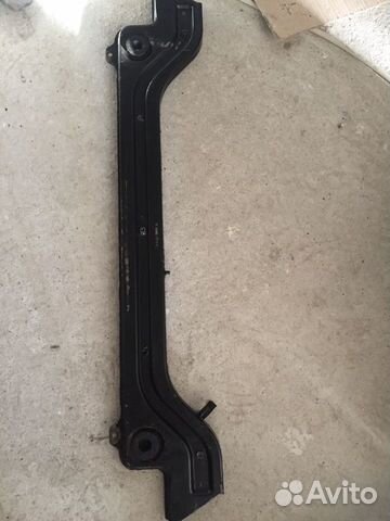 Планка под радиатор мерседес мл 164