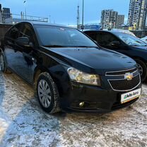 Chevrolet Cruze 1.8 AT, 2011, 180 000 км, с пробегом, цена 650 000 руб.