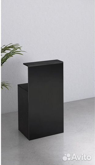 Стойка ресепшн