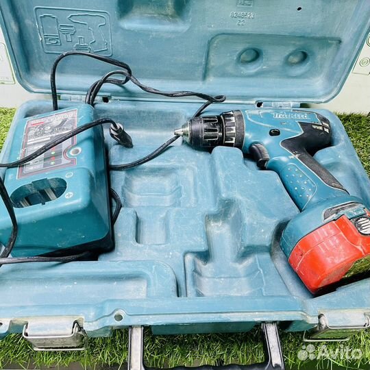 Шуруповерт makita 6281d (к3)