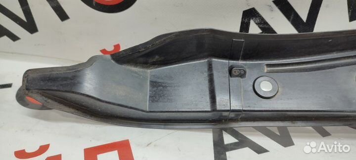 Пыльник крыла передний левый Audi Q5 8R cncd