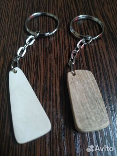 Брелок из бивня мамонта