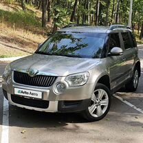 Skoda Yeti 1.2 AMT, 2012, 193 000 км, с пробегом, цена 890 000 руб.