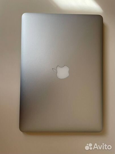 Apple MacBook Air 13 early 2015