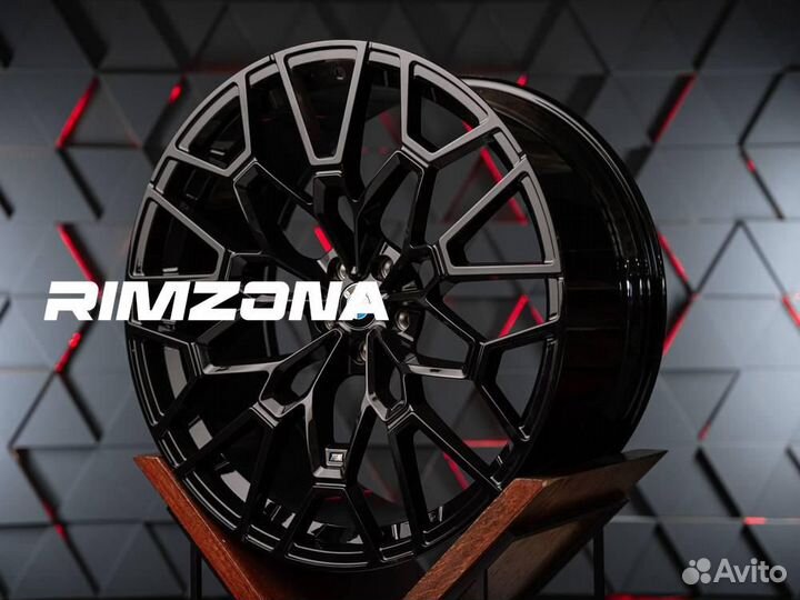 Литые диски BMW 827m Style R20 et26.0 5x112.0