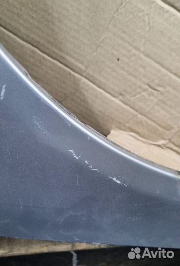 Крыло правое переднее fit