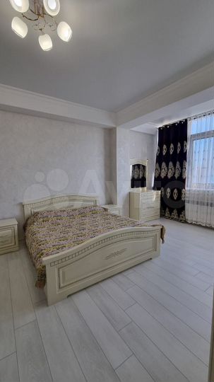 2-к. квартира, 85 м², 4/6 эт.
