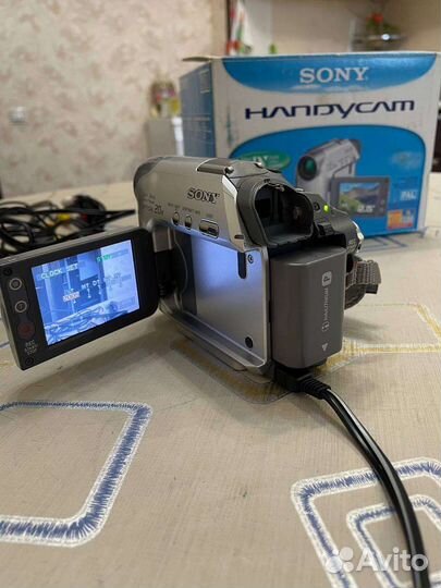 Видеокамера sony handycam