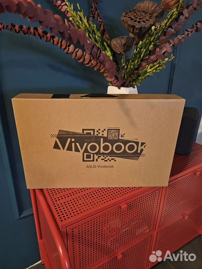 Asus Vivobook 16 M1605YA-MB364