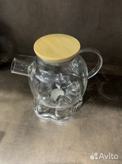 Чайник, стаканы, кружки с двойным дном