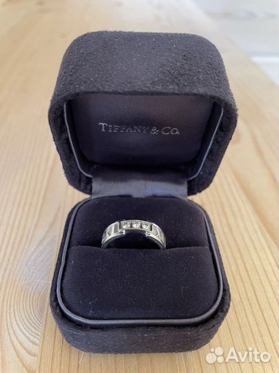 Кольцо Tiffany & Co оригинал