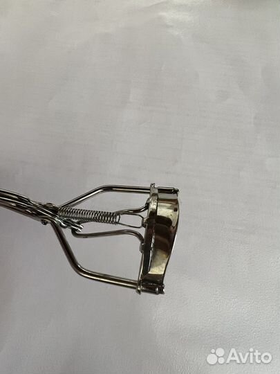 Керлер для завивки ресниц