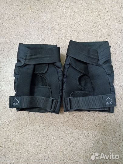 Защита для трюкового самоката