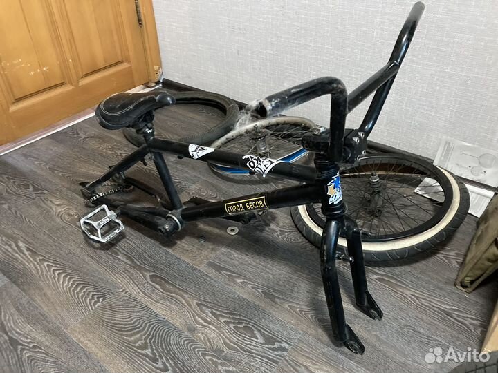 Рама bmx шатуны колеса покрышки руль вилка