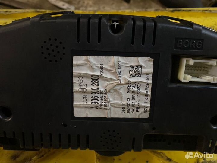 Щиток приборов Mercedes Sprinter W906 2.2 OM646