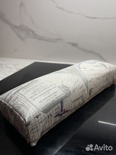 Подставка для рук маникюрная