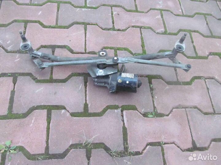 Трапеция стеклоочистителя Volkswagen Golf 4