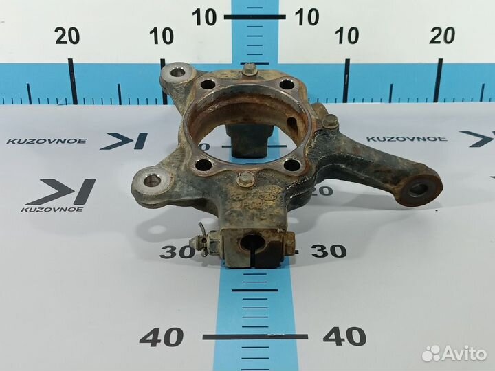 Кулак поворотный передний левый Kia Sportage QL