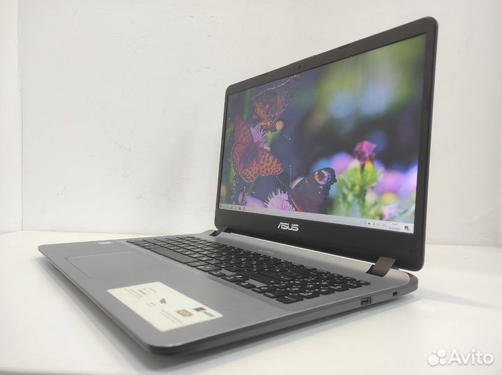 Ноутбук Asus на SSD 2018 года, для работы