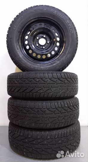 Зимняя(шип) Kormoran 215/65R16 Hyundai Creta