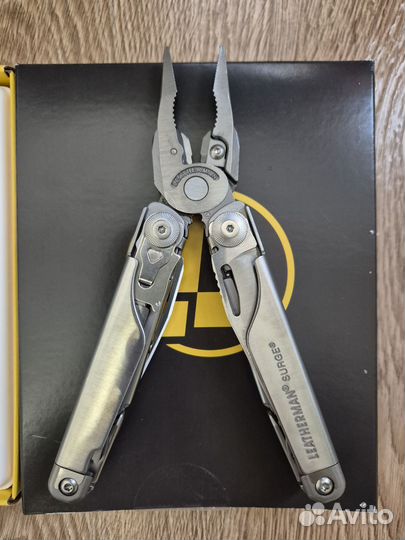 Leatherman surge