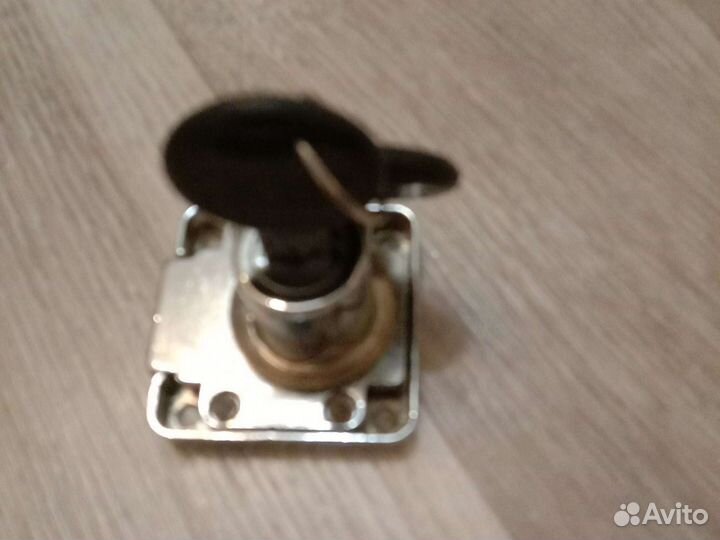 Замок, 2 ключа