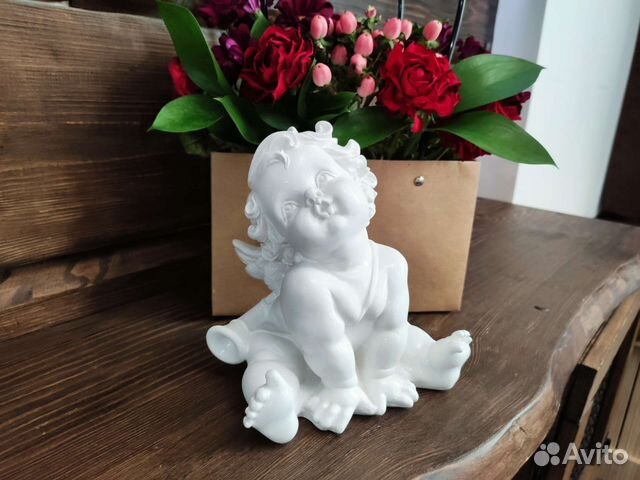 Ангел из гипса