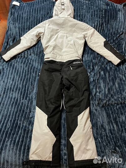 Сноубордический комбинезон мужской М