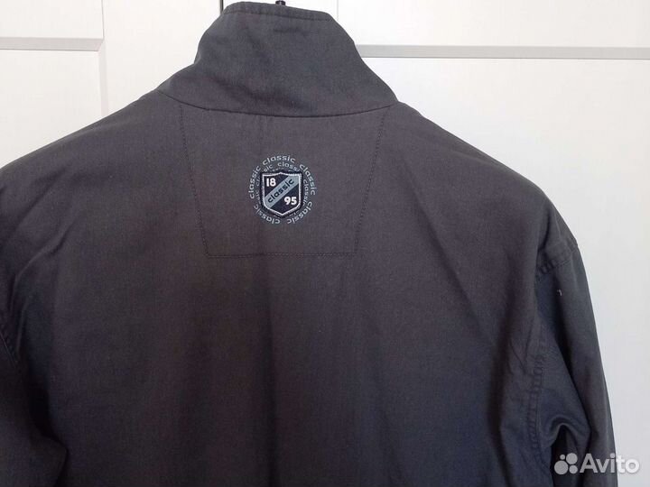 Ветровка мужская Reebok