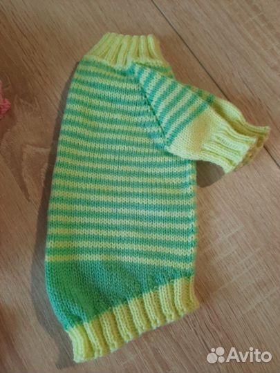 Одежда для кошечек и собак мелких пород