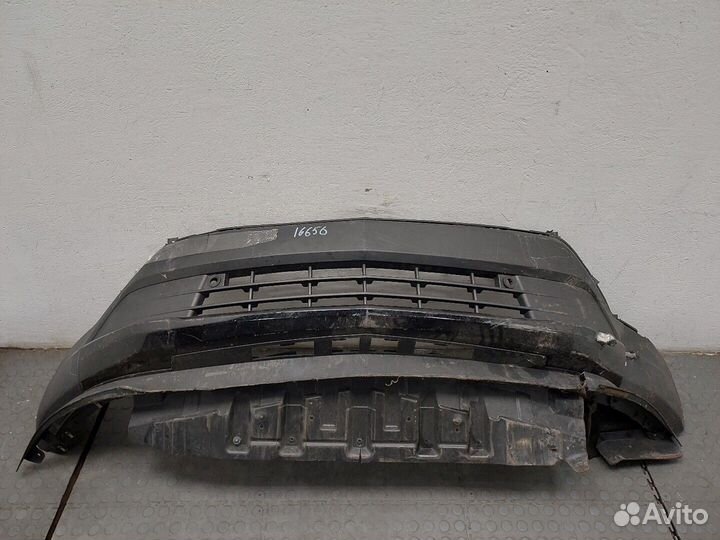 Бампер Cadillac XT4, 2019